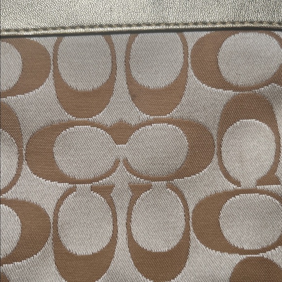 Coach Signature Floral Applique Khaki Metallic Gold Floral Appliqué Wristlet - Picture 3 of 10